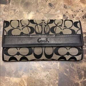 Coach wallet